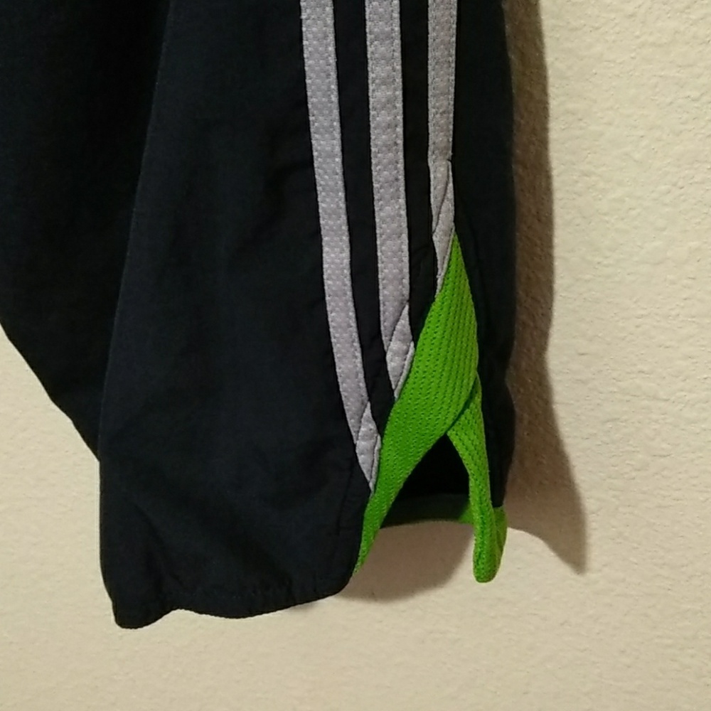 ADIAS CAPRIS (WOMEN'S) - Picture 3 of 5
